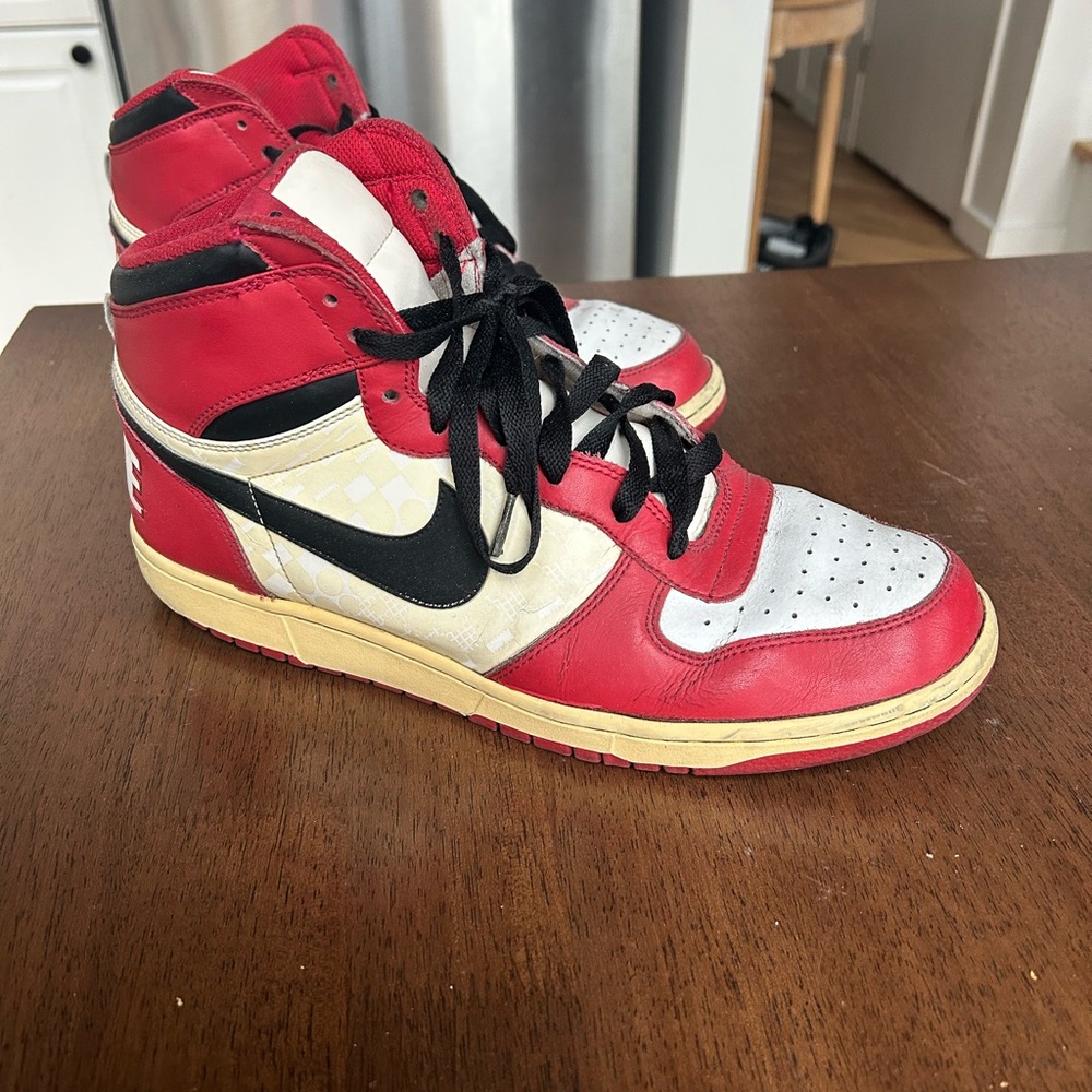 Vintage Big Nike High 2009 Spike Lee Chicago Shoes